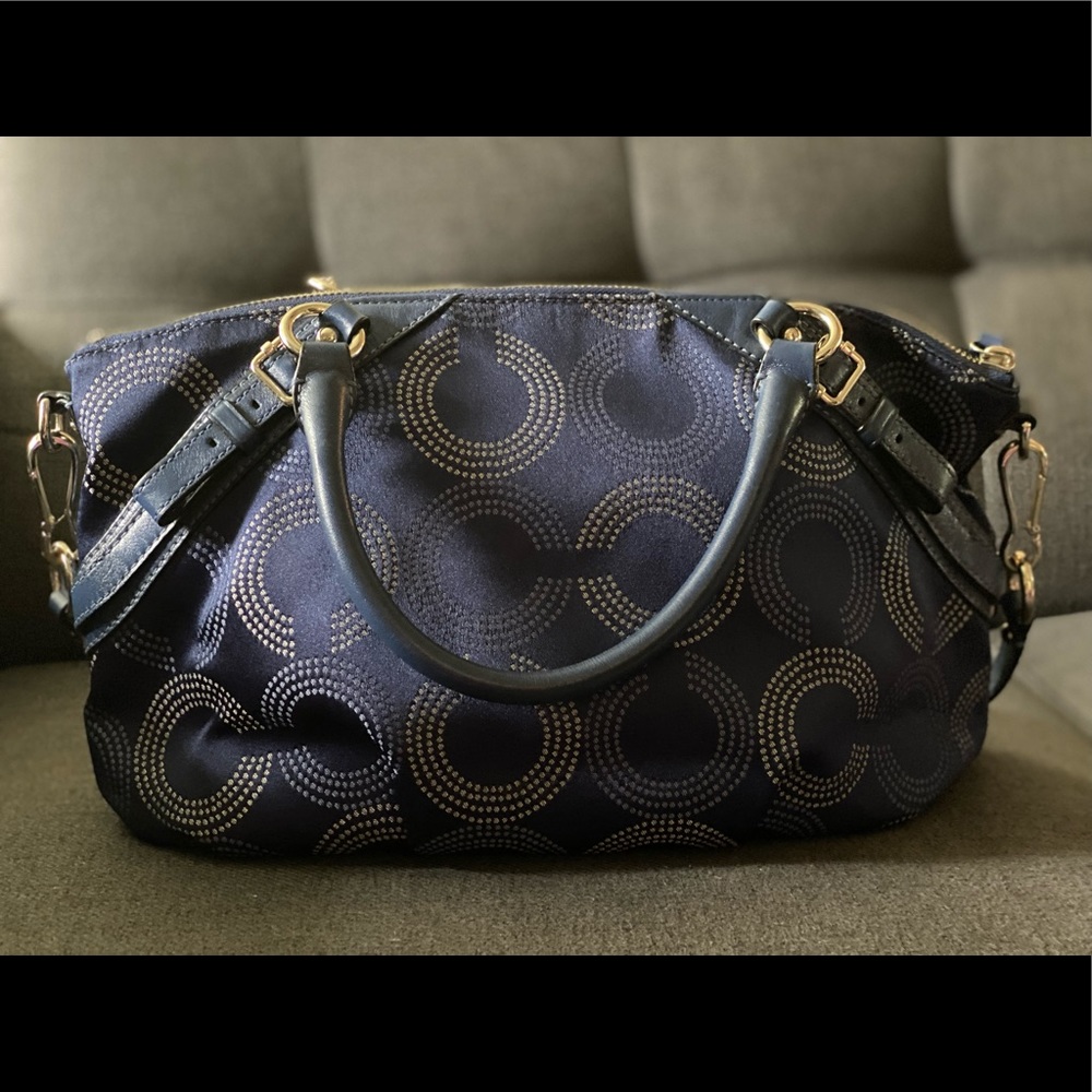 Excellent Cond. Coach Satchel Navy Blue👜👛 - Picture 5 of 9